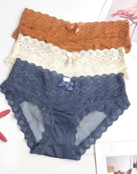 Quần ren phối lưới 497